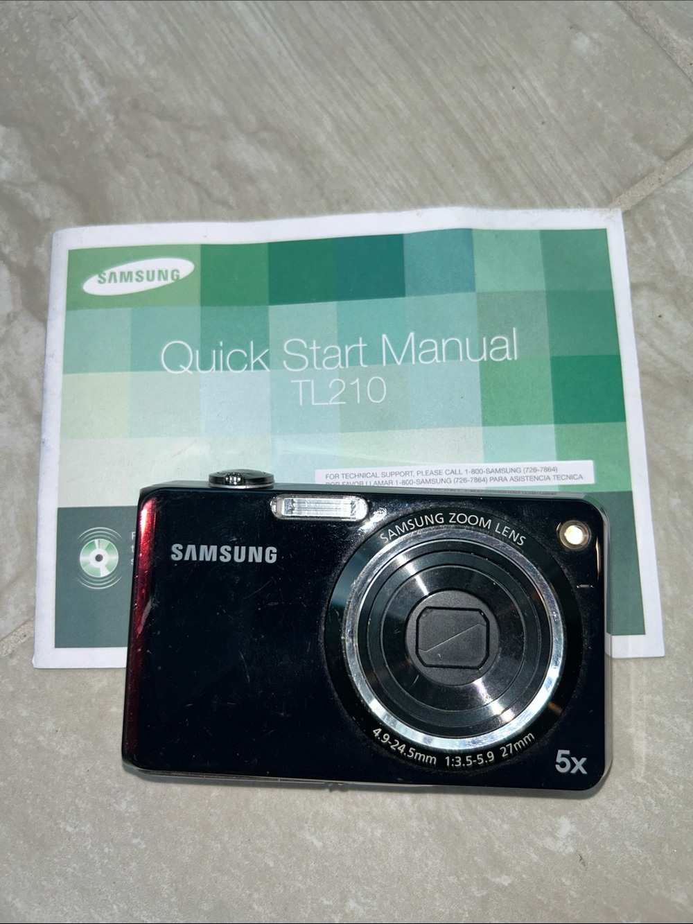 Samsung Silver and Black Digital Camera